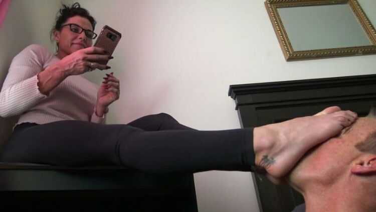 Goddess Zephy - Lick My Dirty Socks Again - Loser Of The Month!!! - Foot Worship