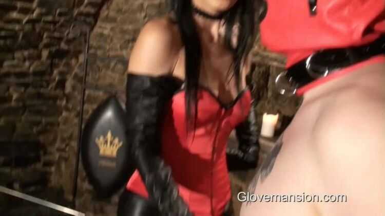 GloveMansion: Fetish Liza - Savouring The Mistress Gloves