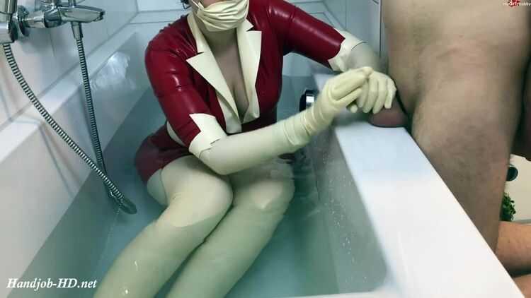 Latex consultation in the bathtub – LatexDenise (MP4, FullHD, 1920×1080)