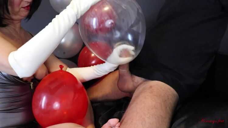 Cum In Balloon – Condom Balloon Handjob with Long Latex Gloves, Cum in and on