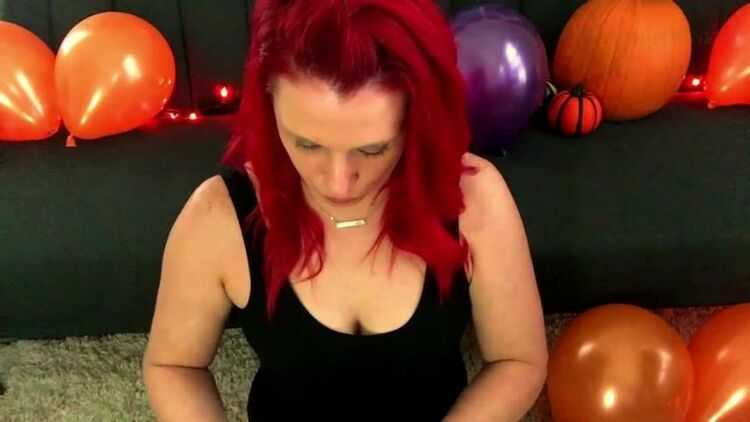 Allie - Halloween Balloon Fetish v986