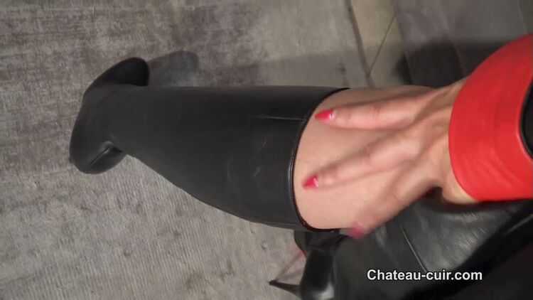 Chateau-Cuir – Cum on My long leather coat Part 1