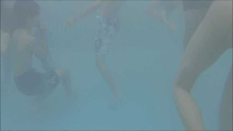 Voyeur Under the water in the swimming pool – pcolle YMUW-1006 (MP4, FullHD, 1920×1080)