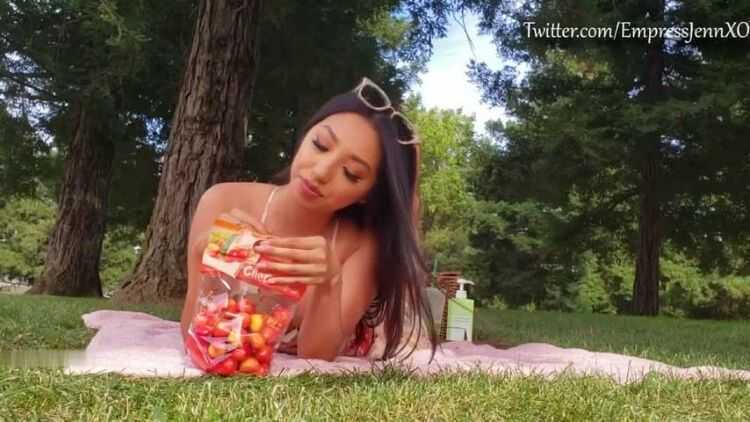 Empress Jennifer - Foot Feeding Picnic Date - Footworship