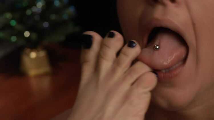 Toes licking – I Want Feet – The Bitchy Prima Ballerina