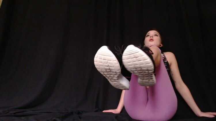 Natalie Darling - sweaty gym sock joi