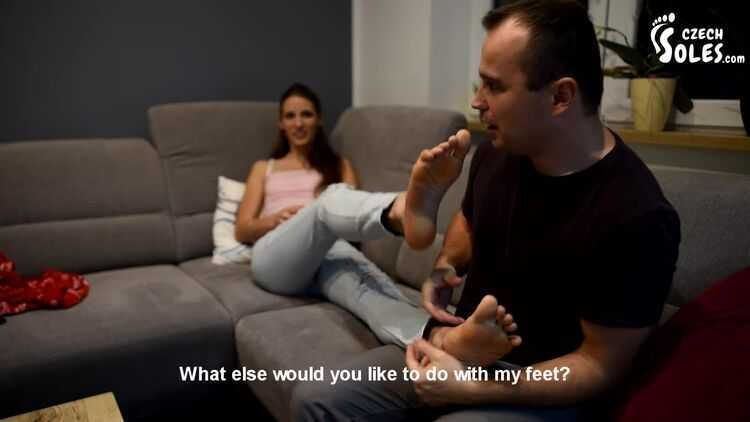 Toe mass – Czech Soles – Foot goddess Eliska and her new flatmate