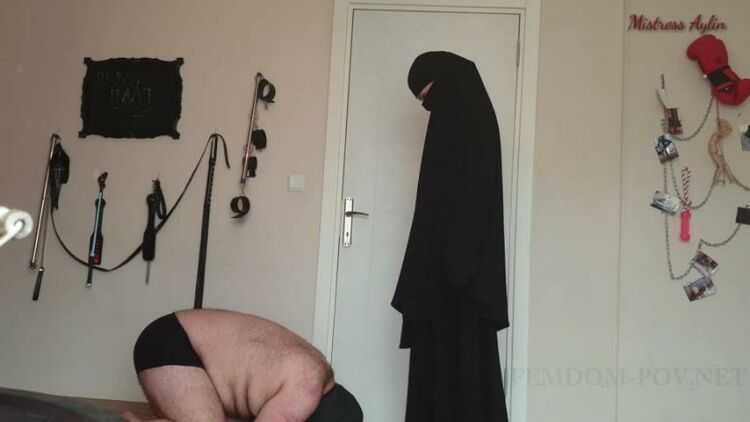 Turkish Mistress Aylin - Muslim Goddess - Humiliation