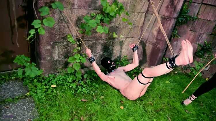 Extreme Dominat – Mistress Lady Renee – Backyard bastinado