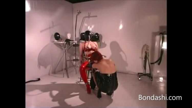 Dom punishing her slave bdsm – 1 080p