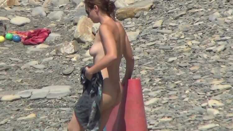 Nudist video 01382  2 years ago