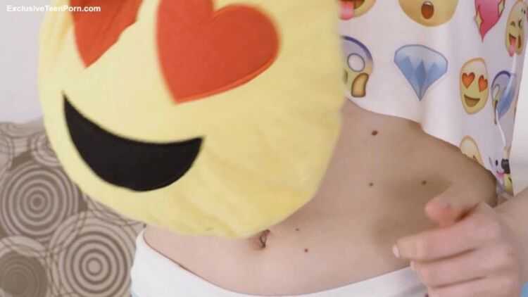 ExclusiveTeenPorn presents EMOJI 2018-04-06