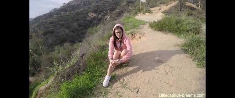 Little Caprice Dreams – Public Sex In Front Of The Hollywood Sign