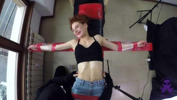 Octopus - Giulia - Redhead Dancer Giulia [2020/FullHD]