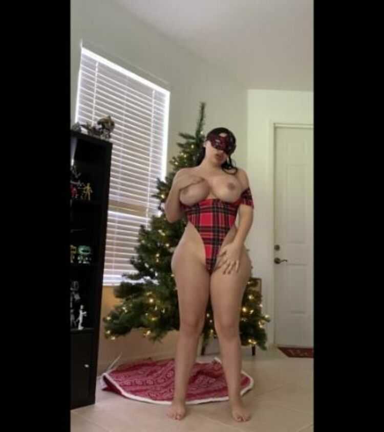 Crystal Lust - Watch me use my Christmas Tree to Masturbate