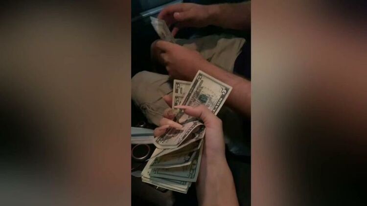 Serve Skylar – $7K  CASH MEET COMPILATION WITH MY LOCAL PAYPIG Financial Domination – $29.99 (Premium user request)