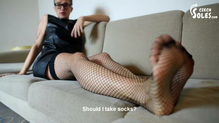 CzechSoles: Worshiping Mature Bare Feet In Fishnet Stockings