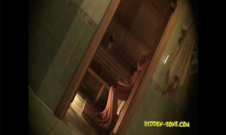 Hidden-zoneShowerRoom083