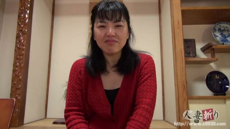 Emiko Shikada - 44years old