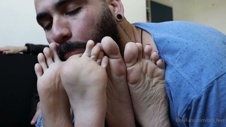 prii feet 14-07-2020 Footworship. Eu e a Dani enfiamos os nossos p s na cara