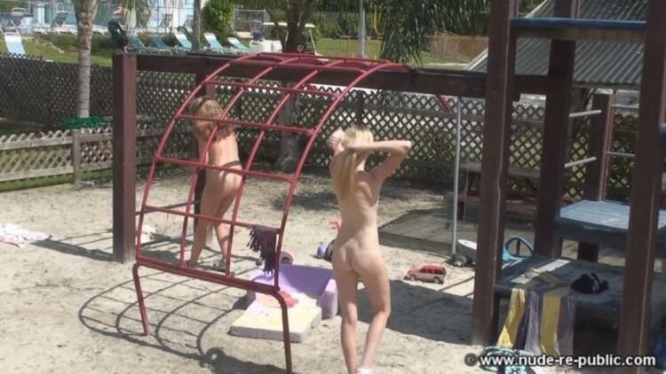 Naked 517-Playground Playmates