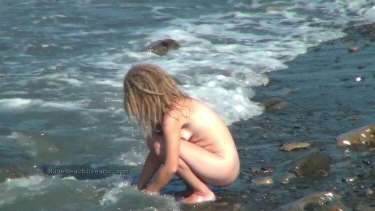 NudeBeachdreams.com-NudeBeachdreams.com- Nudist video 01061