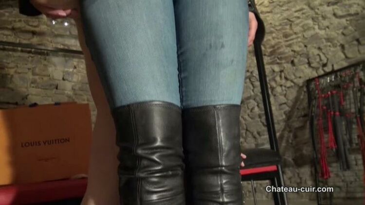 Chateau Cuir – Coco’s leather boot fucker part 2. Starring Miss Coco