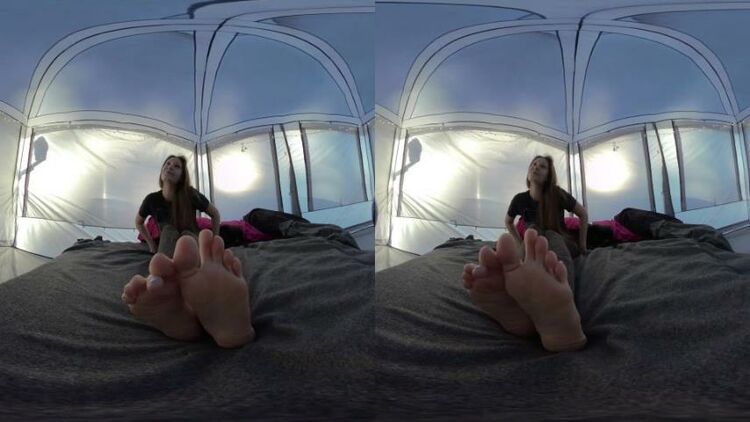 xxSmiley – Wrinkly soles in VR – $9.99 (Premium user request)