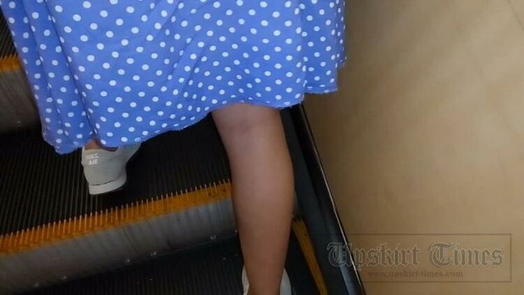 Upskirt-times.com- Ut 3095# Girl in wide blue dress. Our operator brazenly lifted her skirt and...