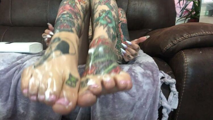 [ManyVids] - TigerLillySuicide - Pretty Pink Toesmov (SiteRip – K2s)