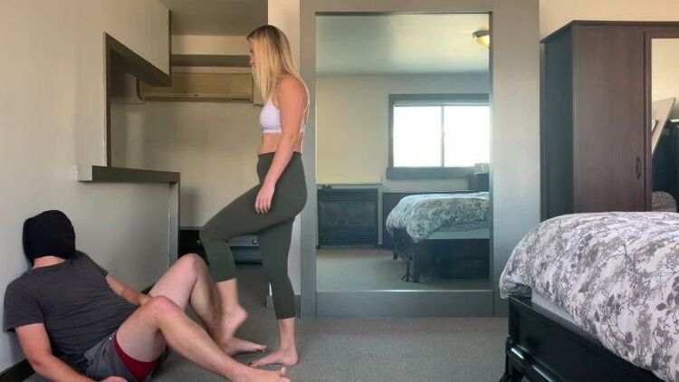 PrincessViennasVault: Ballbusting Workout To Punish Perv