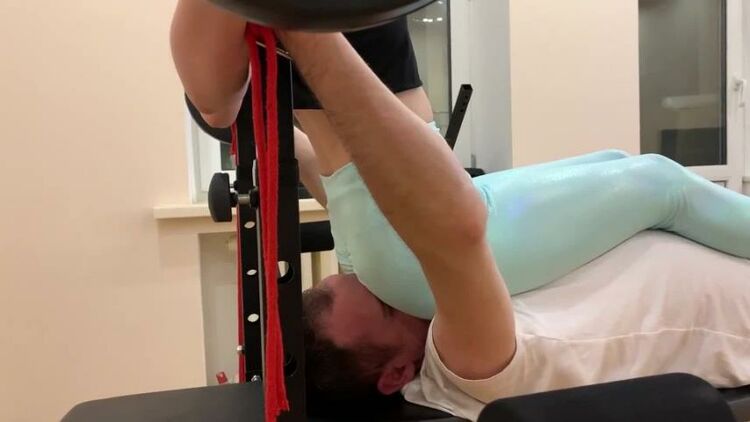 PetitePrincessFemdom: Red Head Mistress Sofi In Blue Leggings In Gym