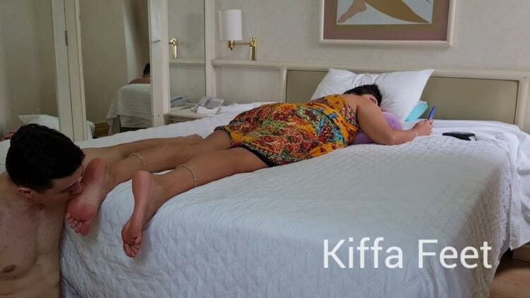 KiffaFeetDeusa: Goddess Kiffa Hangover Cure With Foot Worship And Foot Massage Medicine