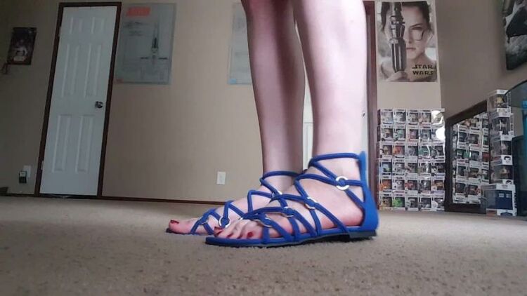 frostyprincess blue sandals