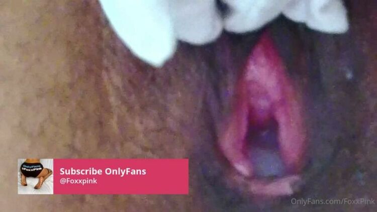 Onlyfans - Foxxpink - Pushing out my mid day creampie that I got on my lunch break - 24-10-2021