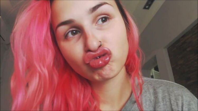 ManyVids - MarySweeeet - PINKY LIP SMELLING 26