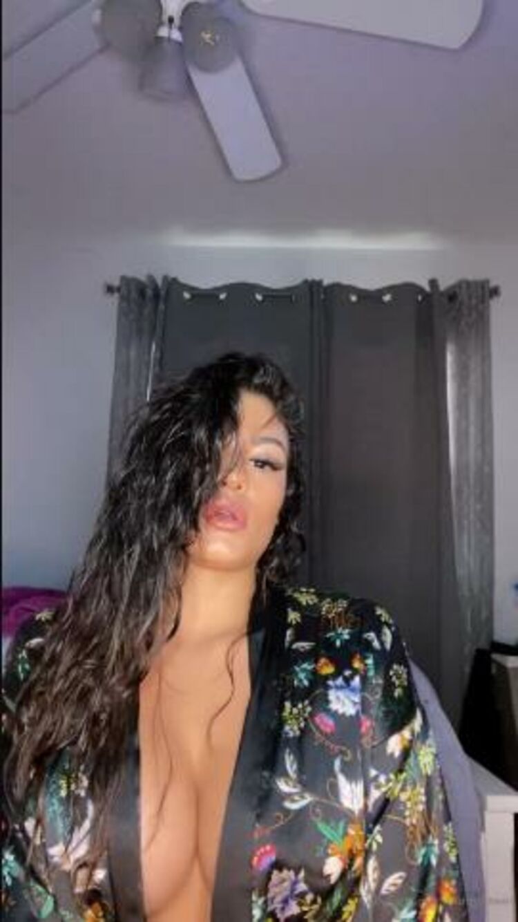 Onlyfans - Yungflower - Your messages have the full video - 15-04-2020