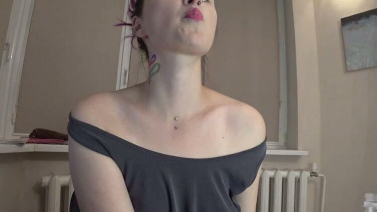 ManyVids - MarySweeeet - lOOK AT THAT THROAT 13