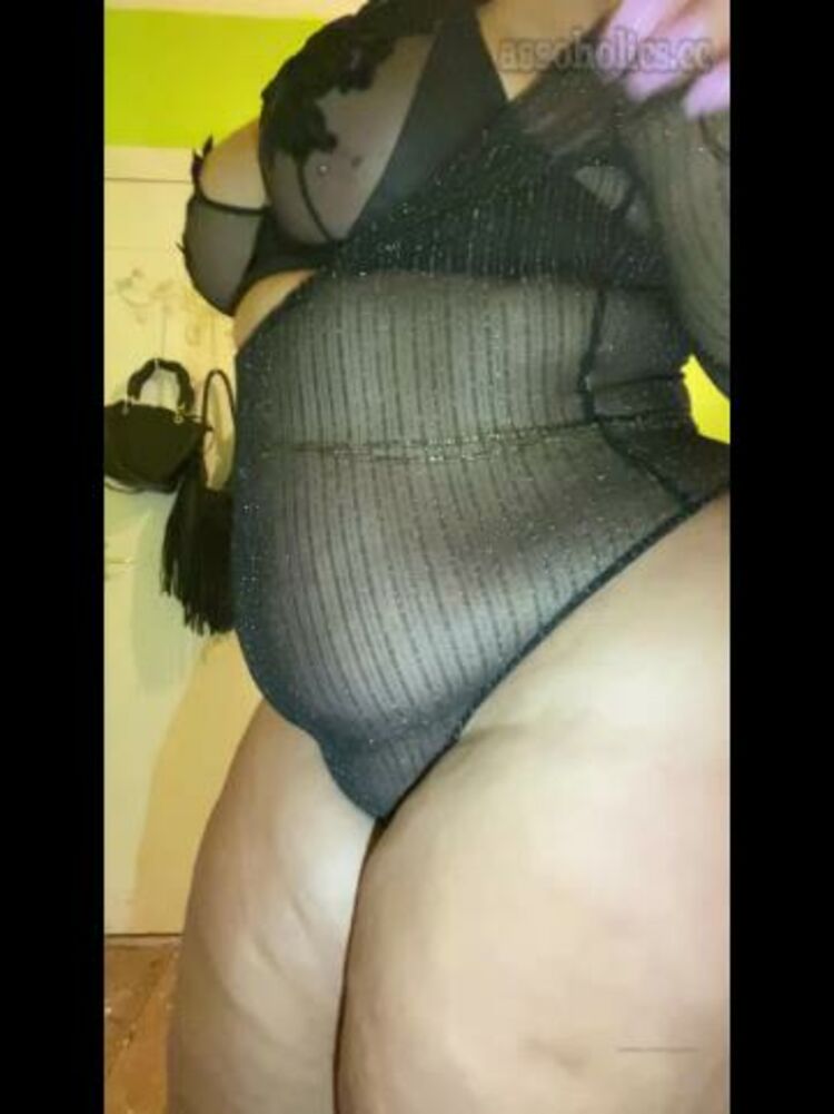 Ultra ThickGreekBleu (OnlyFans)