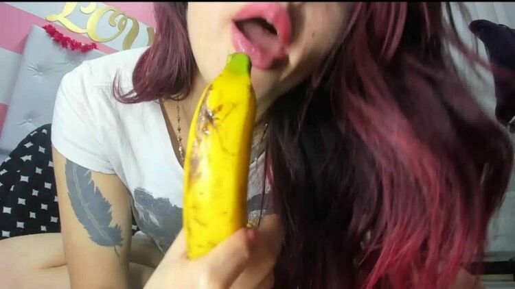 ManyVids - redlu_ - Banana squirt