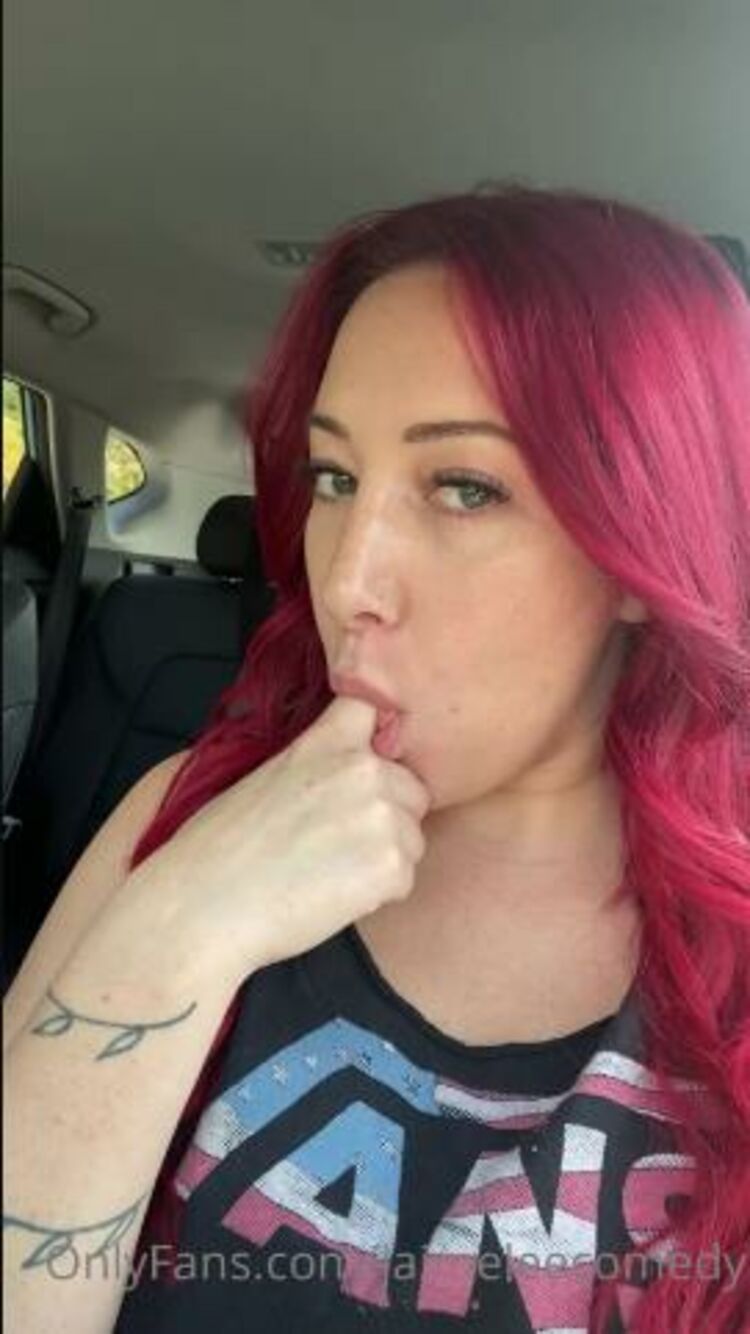 Onlyfans - Jaimeleecomedy - horny for your dick - 07-10-2020