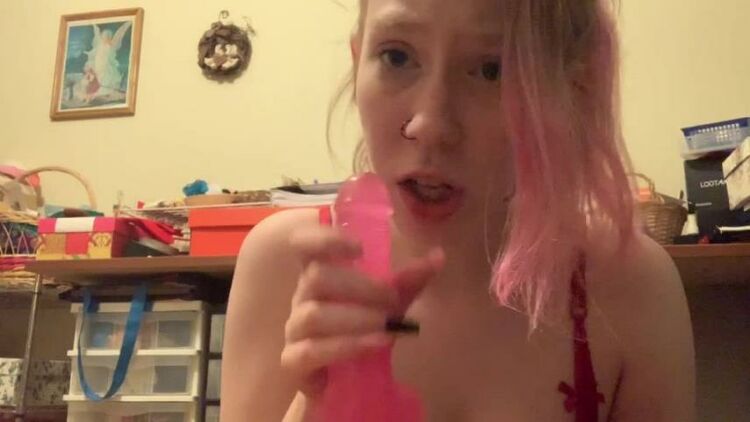 ManyVids - GGummii - Red Lingerie Dildo Play