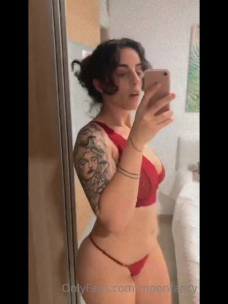 Onlyfans - Moonfancy - What do you think - 28-06-2021