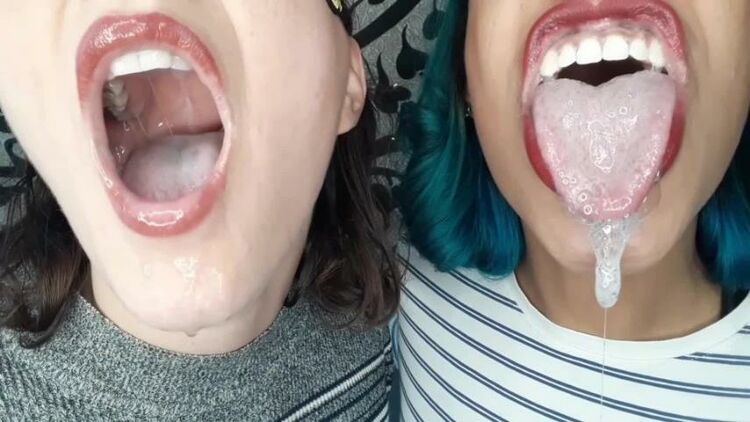 ManyVids - GoldenLace - Two mouth gummy swallow