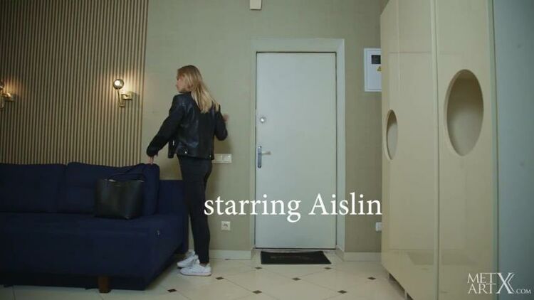 [MetArtX] Aislin - At Home