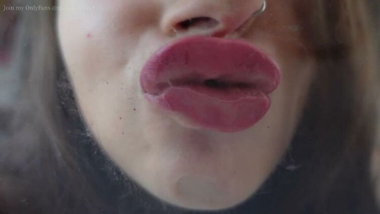 ManyVids - MarySweeeet - FRENCH KISS 2