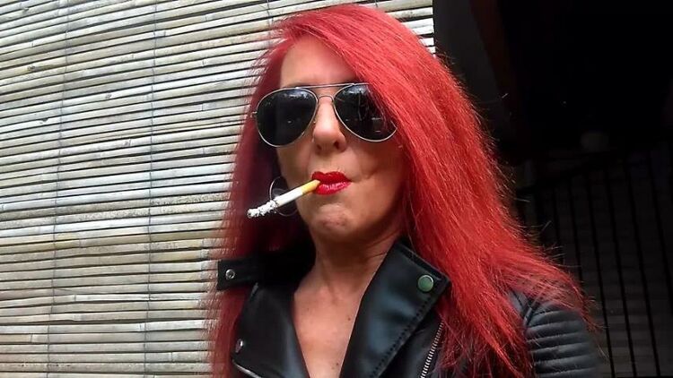 ManyVids - Jizzabelle Trash - Smoking leather fetish