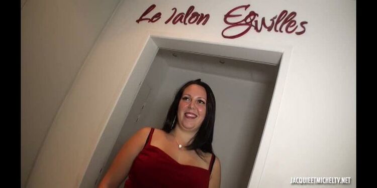 Leana, 23ans, infirmiere a Clermont-Ferrand