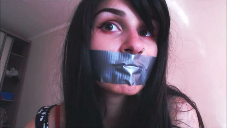 ManyVids - MarySweeeet - TAPED MOUTH