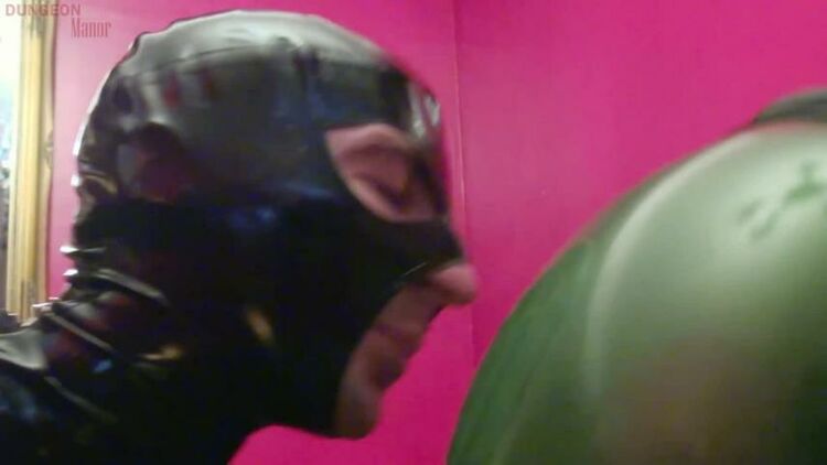 CruelEnglishFemdom - Mistress Evilyne - Rubber Licker - Full Length [FullHD 1080p]